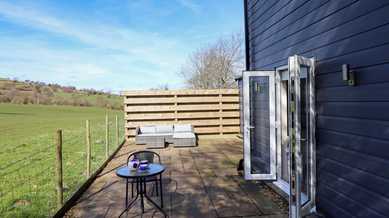 Photo of Outdoor in Mold