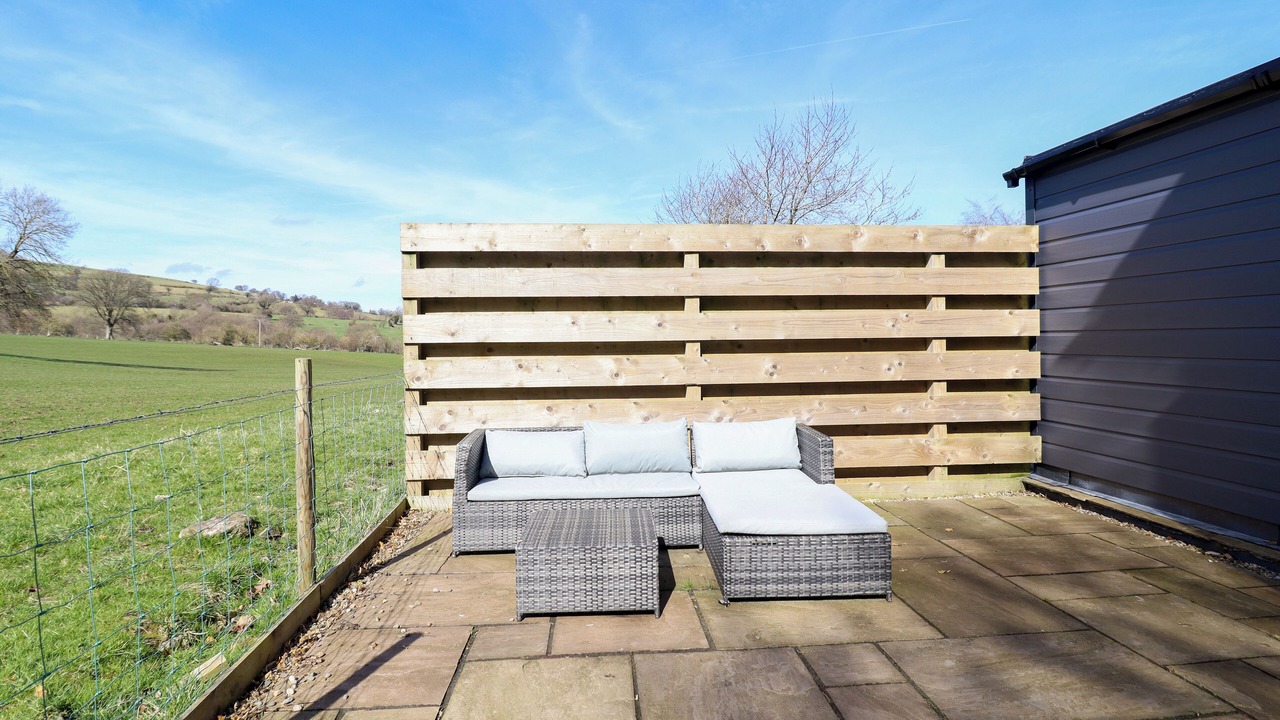 Photo of Outdoor in Mold