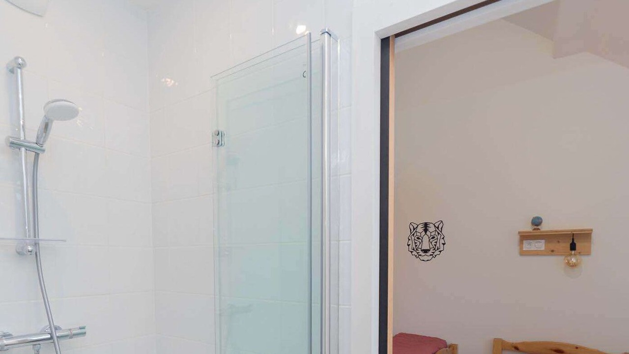 Photo of Bathroom in Engins