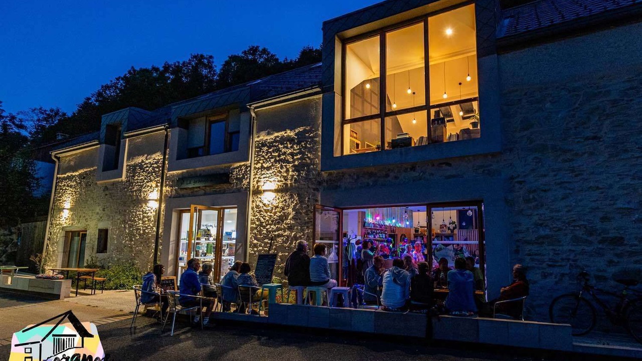 Photo of Outdoor in Engins