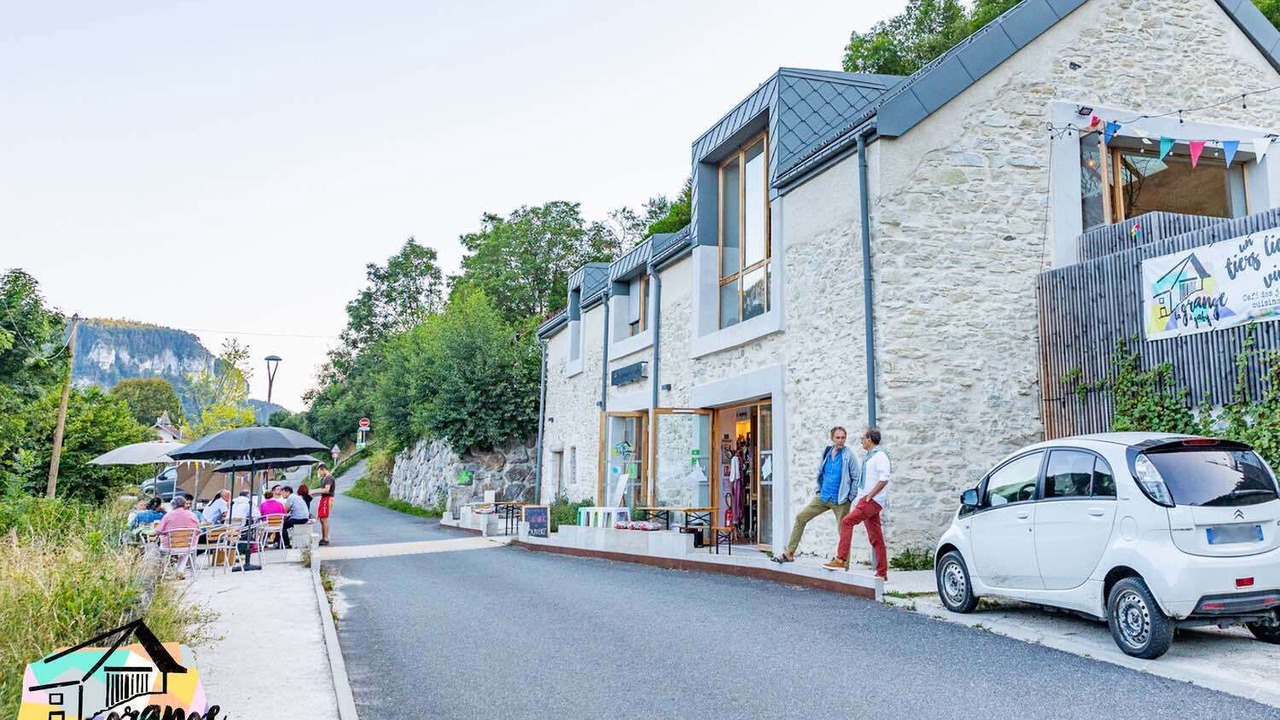 Photo of Outdoor in Engins