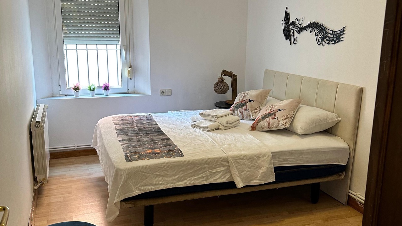 Photo of Bedroom in Vallromanes