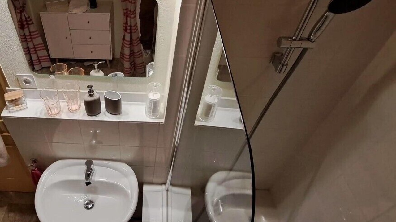 Photo of Bathroom in Alzonne