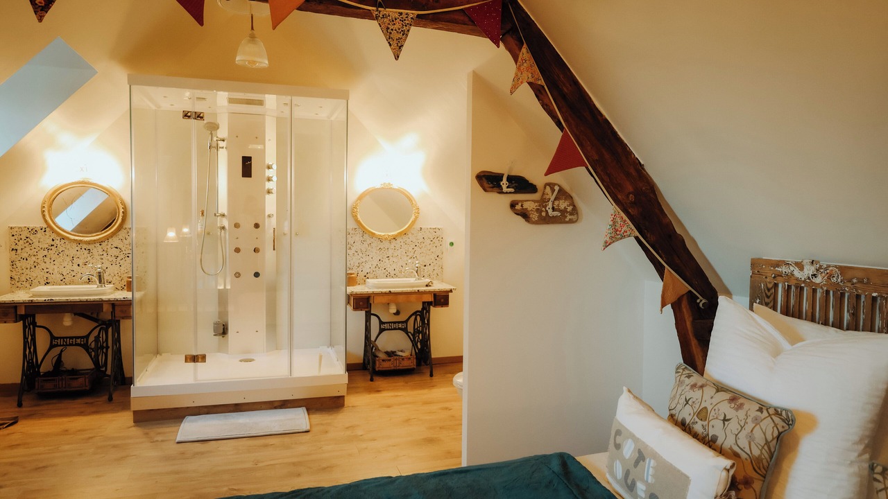 Photo of Bathroom in Octeville-sur-Mer