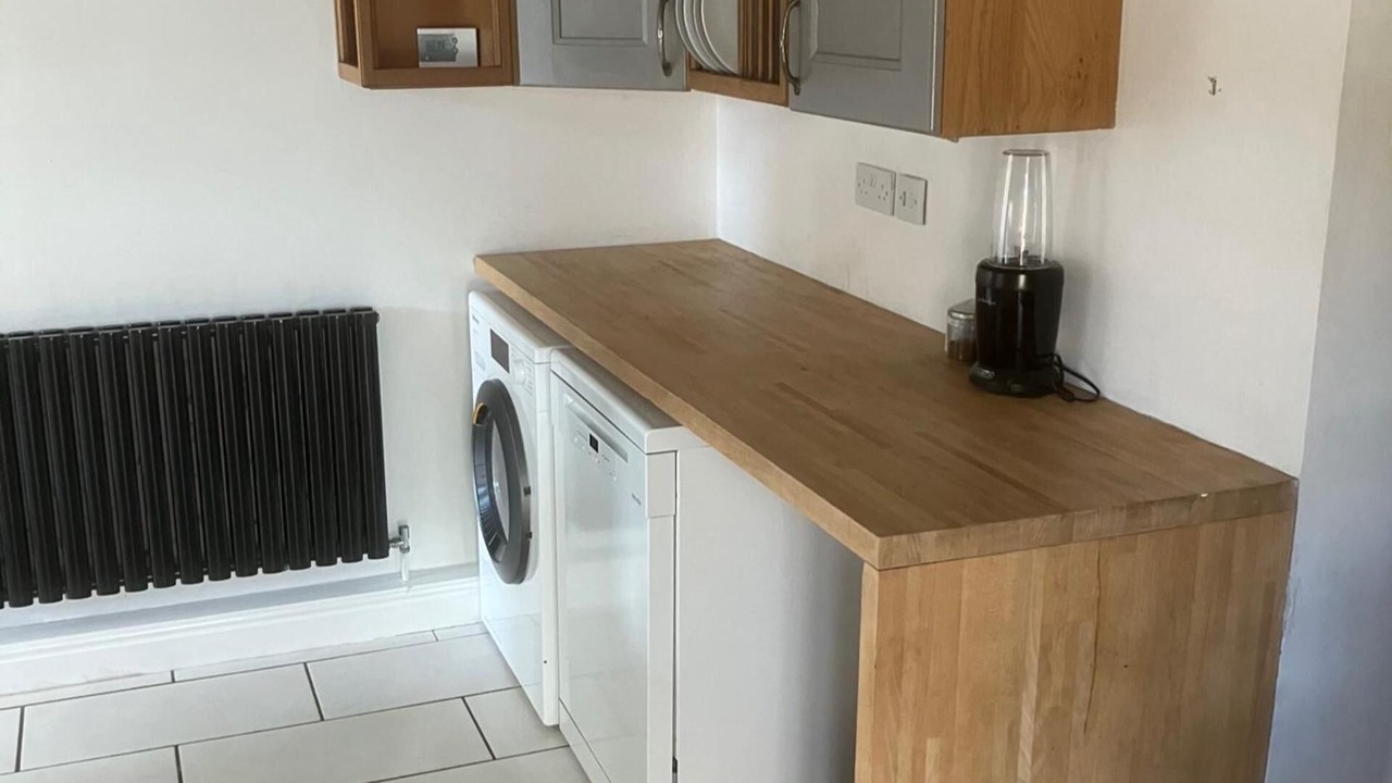 Photo of Others in Wall Heath