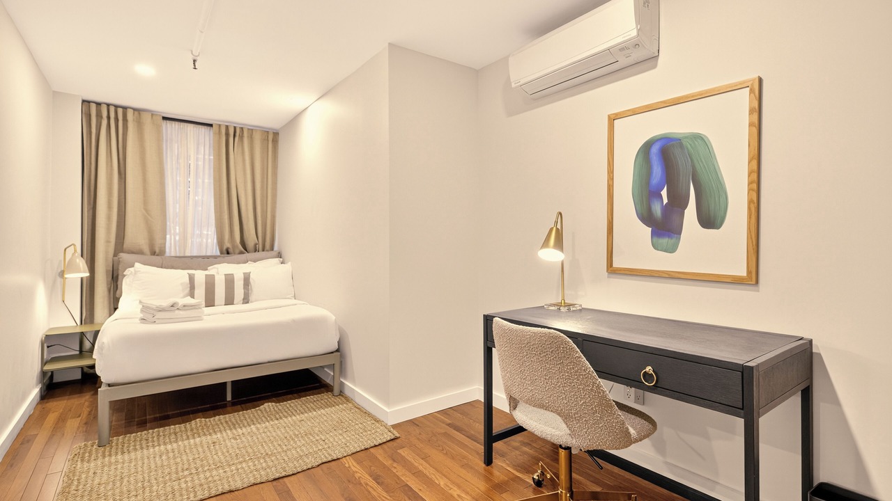 Photo of Bedroom in Chelsea