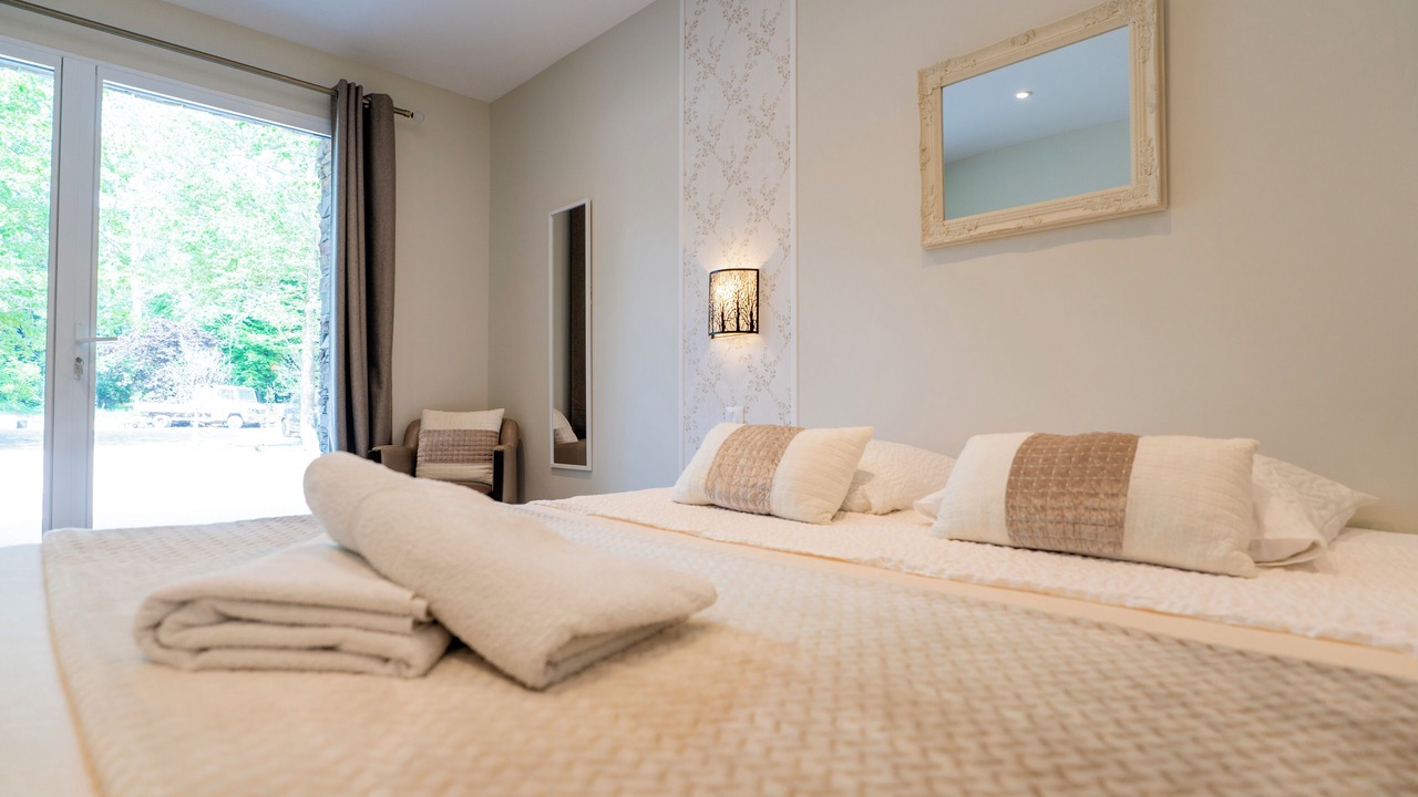 Photo of Bedroom in Saint-Prix
