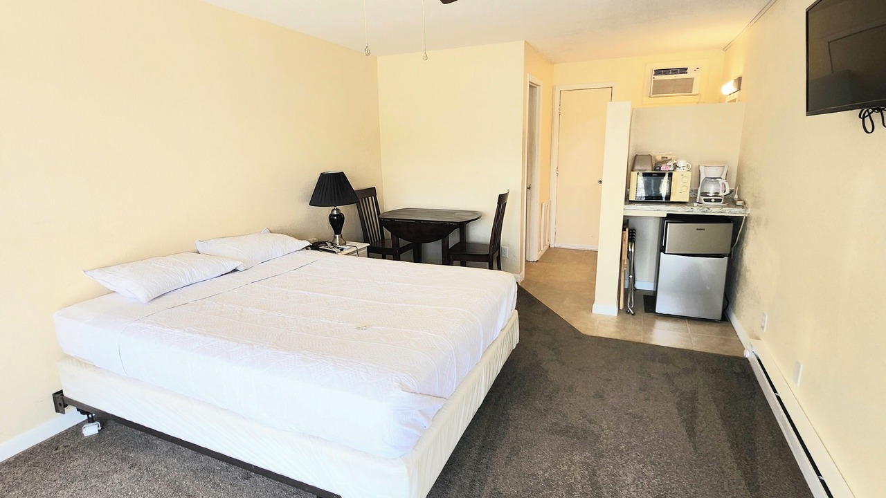 Photo of Livingroom in Lakeview