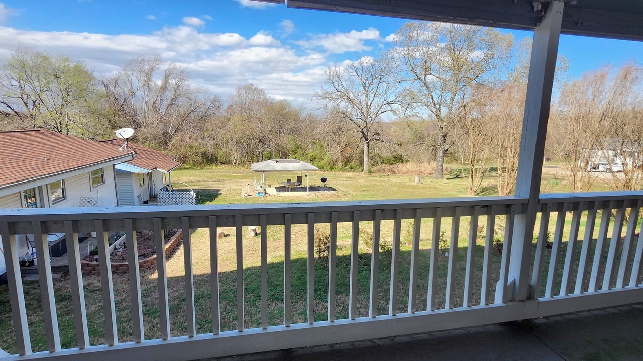 Photo of Outdoor in Lakeview