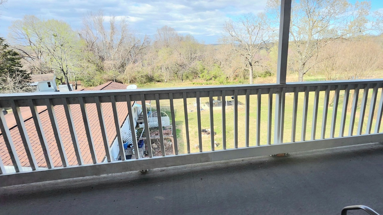 Photo of Outdoor in Lakeview