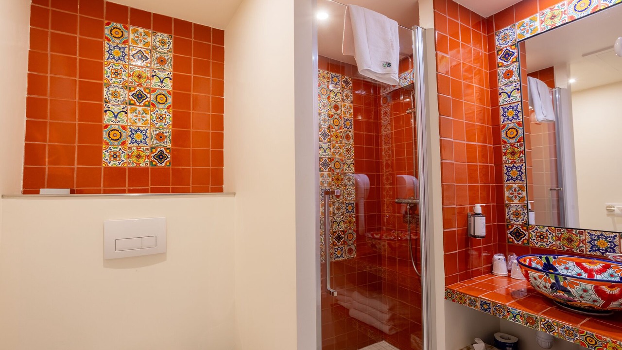 Photo of Bathroom in Saint-Aignan