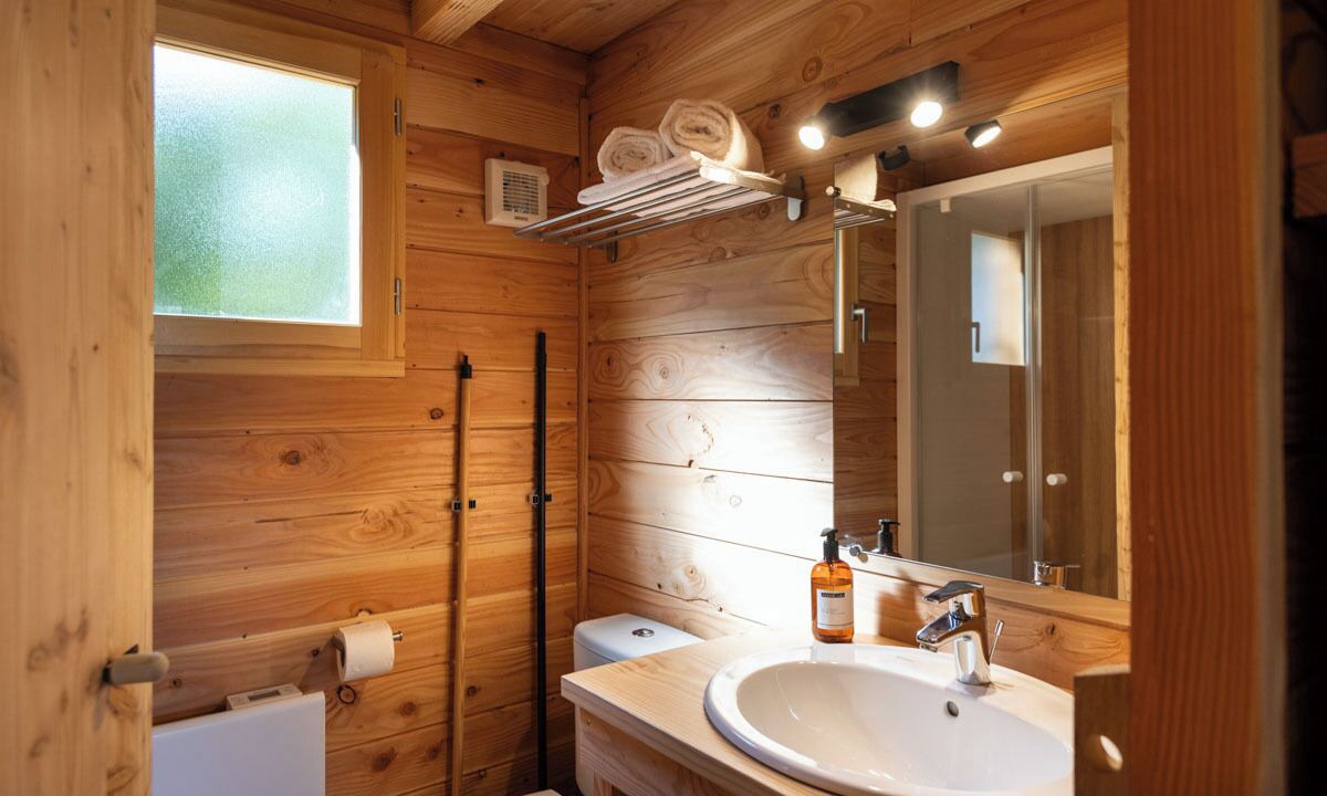 Photo of Bathroom in Tupin-et-Semons