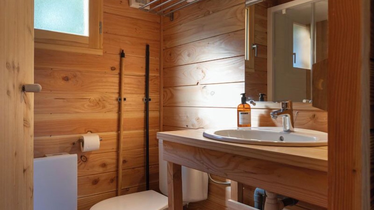 Photo of Bathroom in Tupin-et-Semons