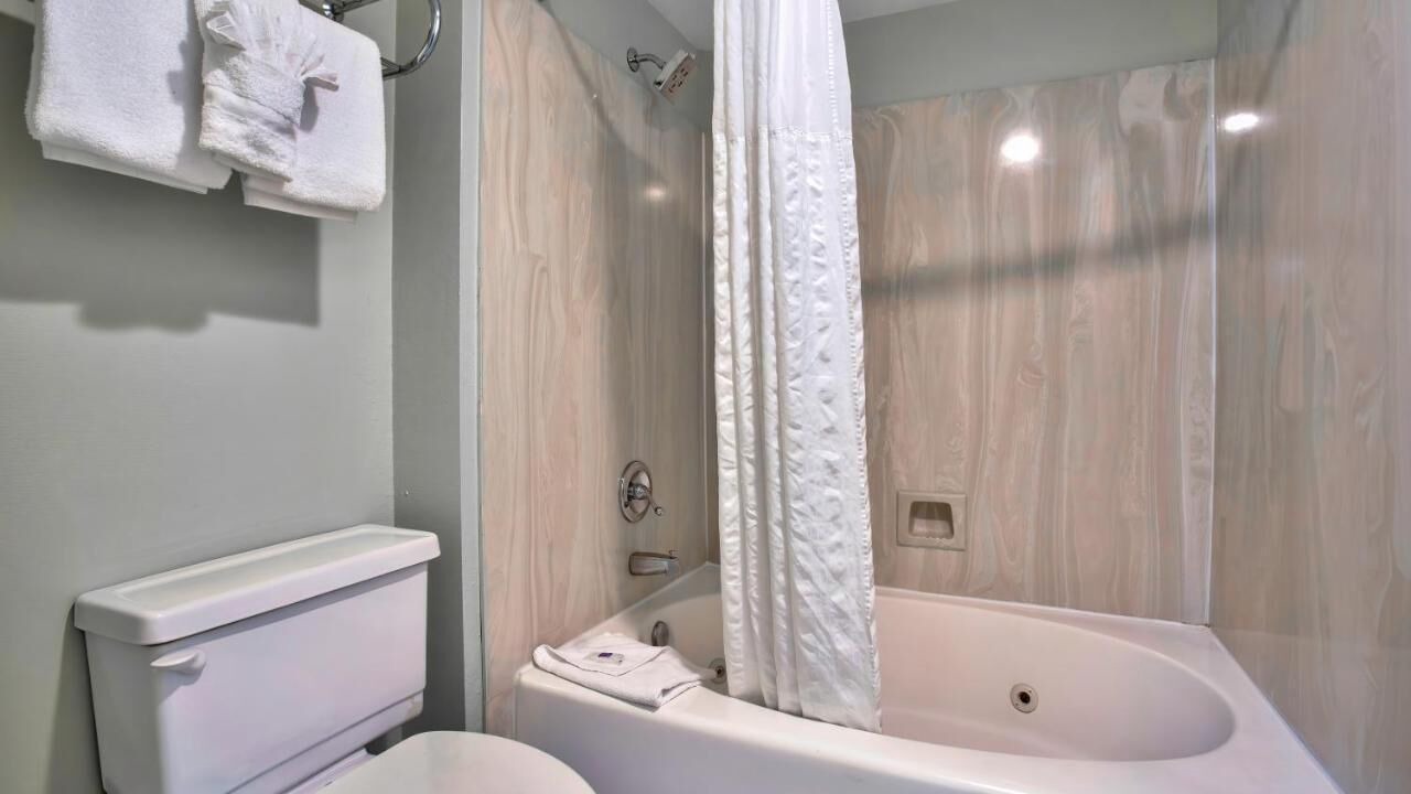 Photo of Bathroom in Willcox