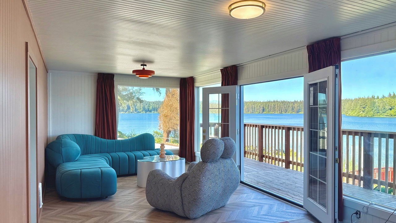 Photo of Patio Balcony in Dunes City