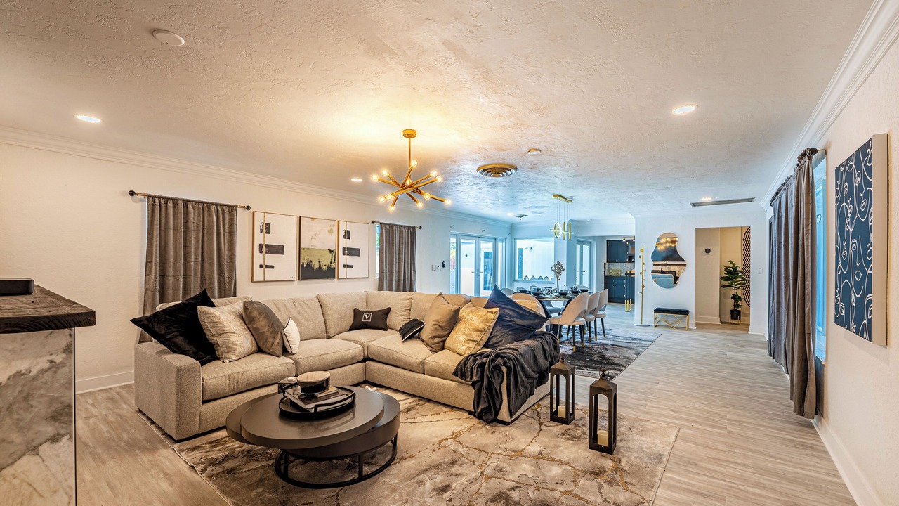 Photo of Livingroom in Pembroke Pines