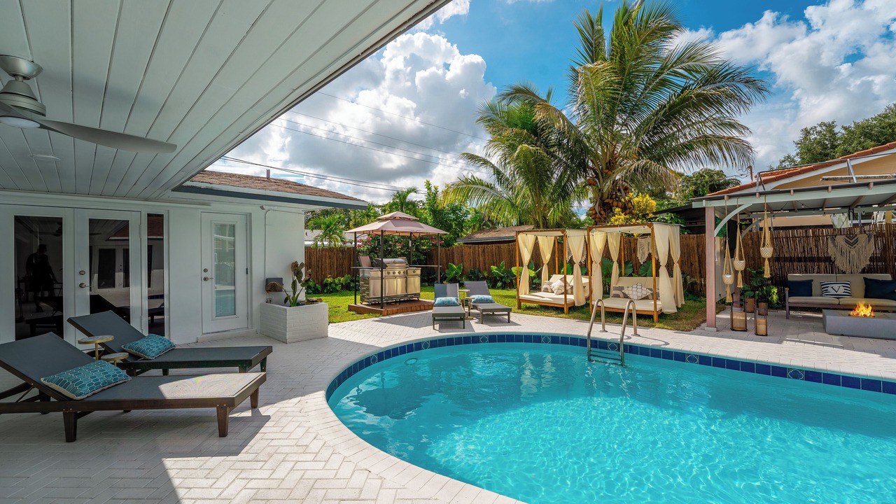 Photo of Outdoor in Pembroke Pines