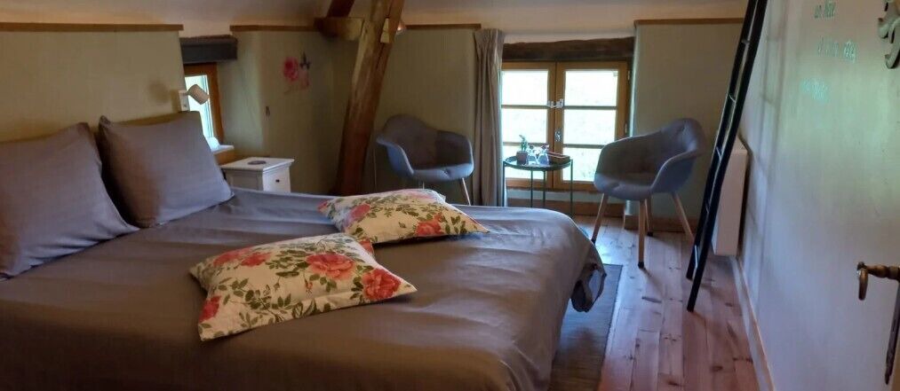 Photo of Outdoor in Pouant