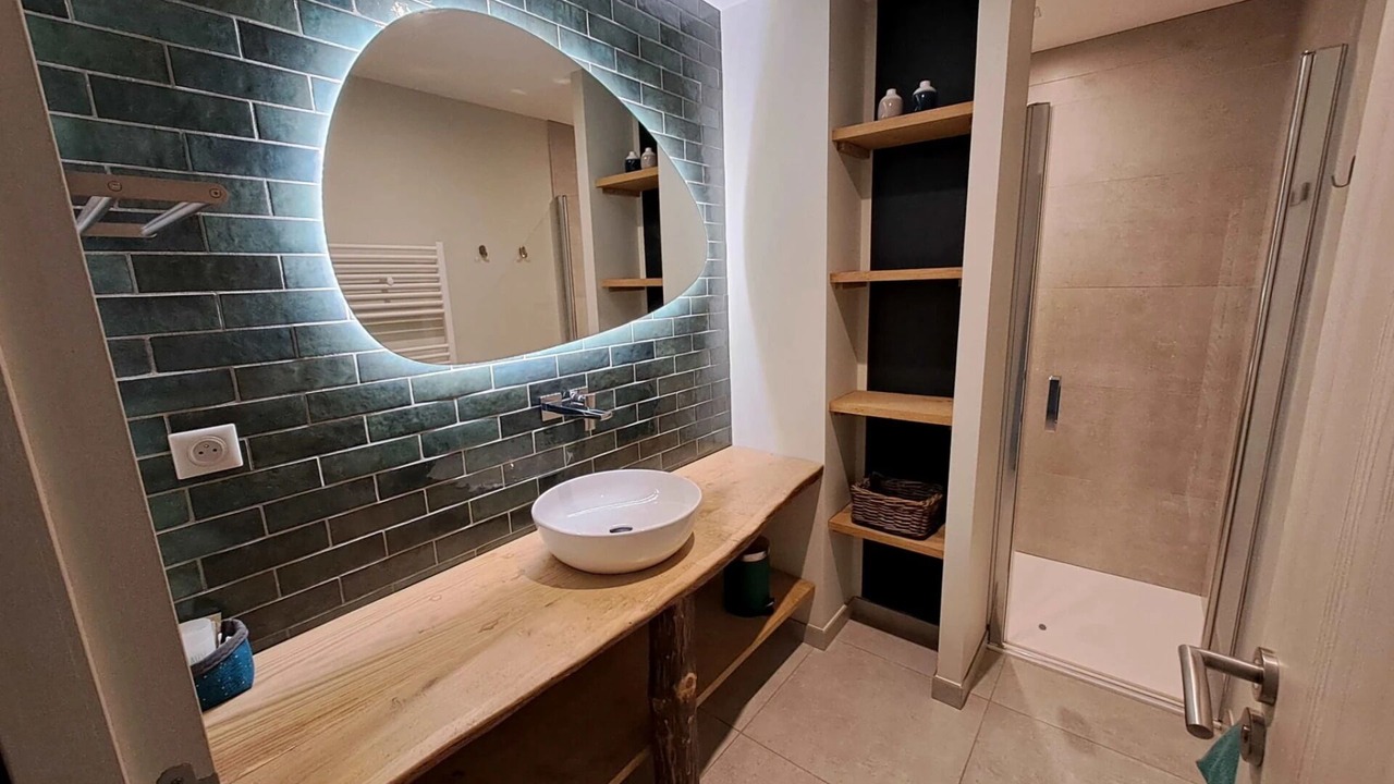 Photo of Bathroom in Saint-Laurent-en-Grandvaux