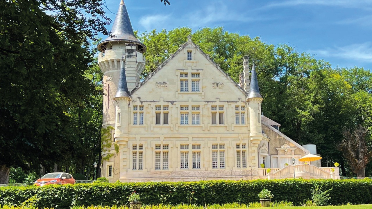 Photo of Outdoor in Lencloitre