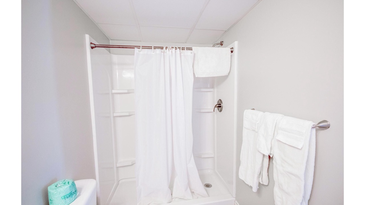 Photo of Bathroom in Osborne