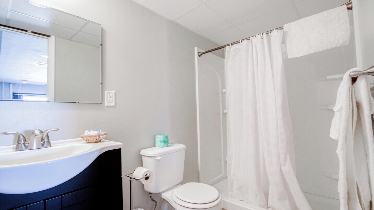Photo of Bathroom in Osborne