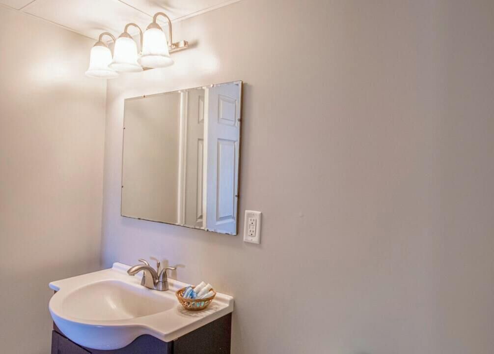 Photo of Bathroom in Osborne