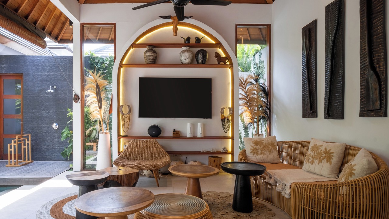 Photo of Others in Drupadi