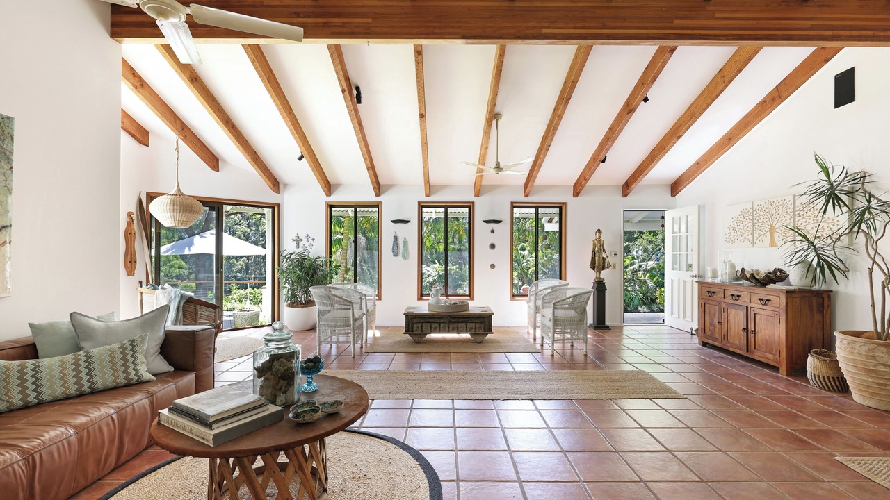 Photo of Others in Sapphire Beach