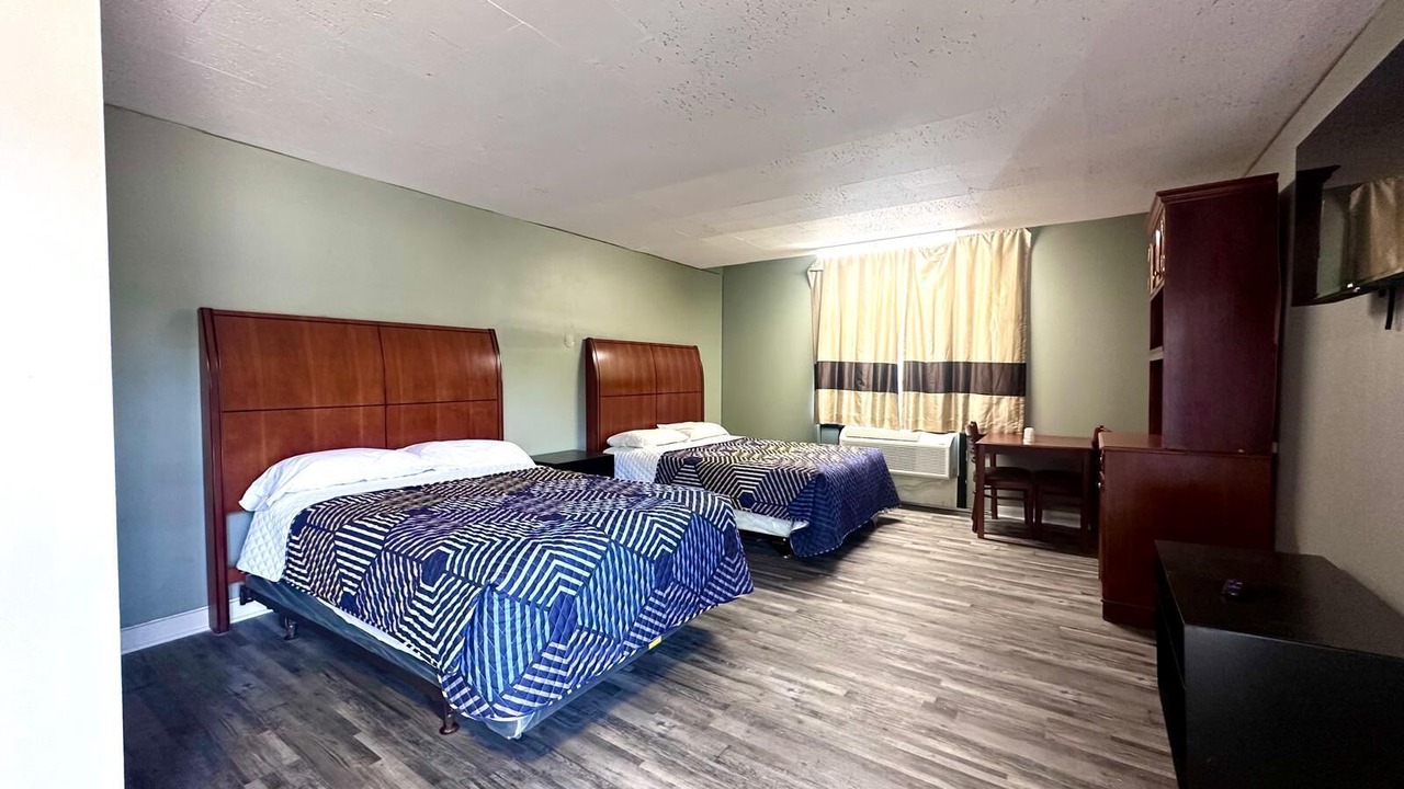 Photo of Bedroom in West New Haven