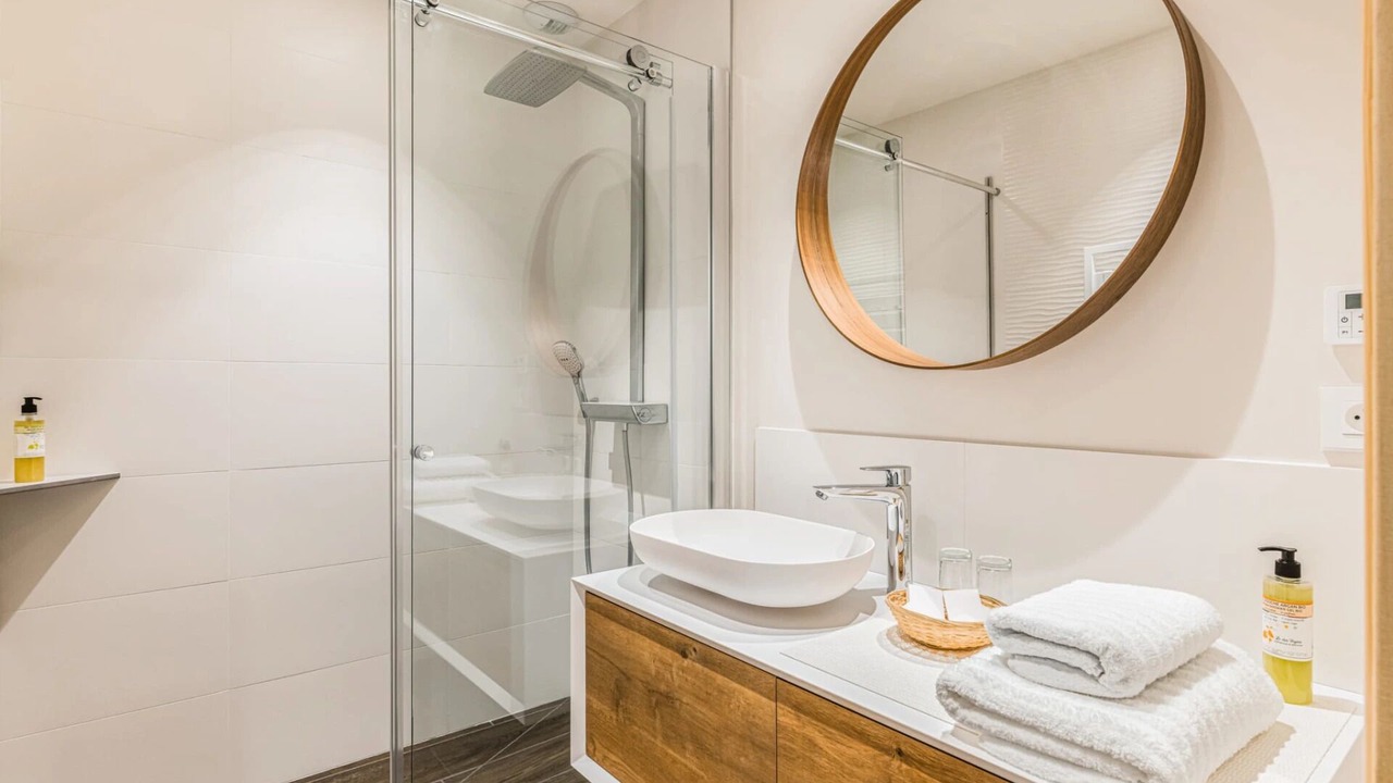 Photo of Bathroom in Lachassagne