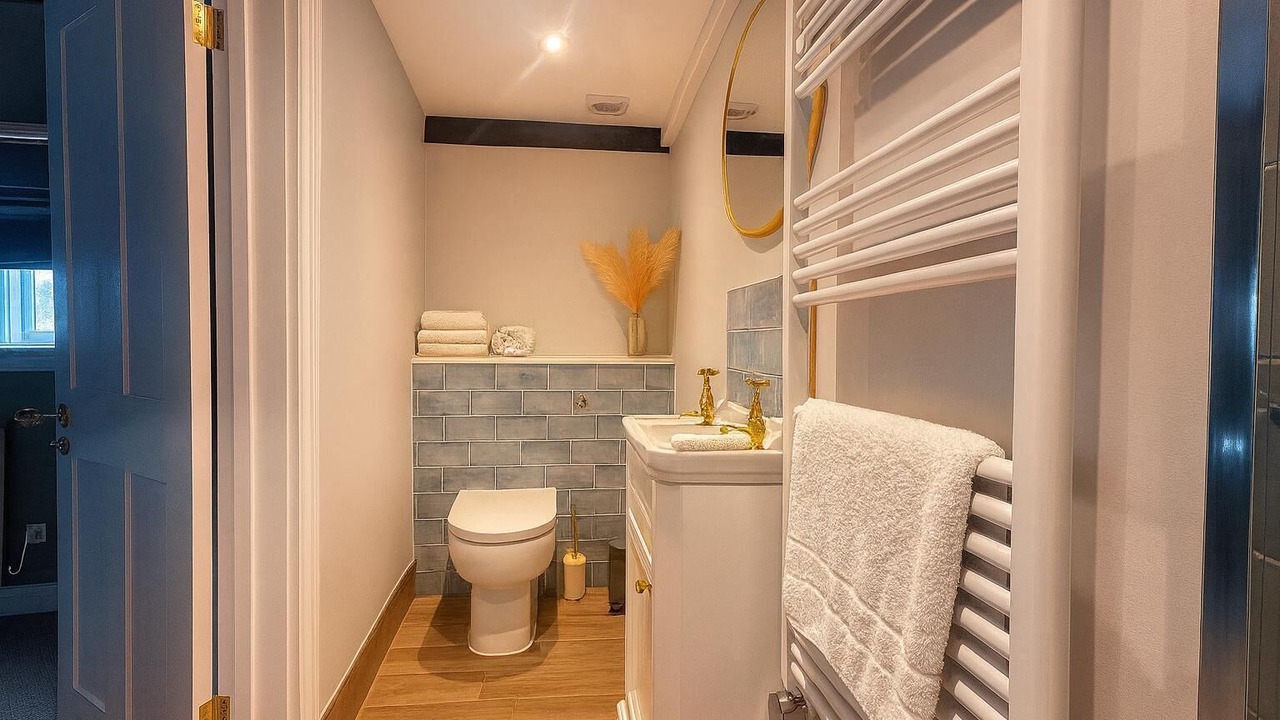 Photo of Others in The Pelhams