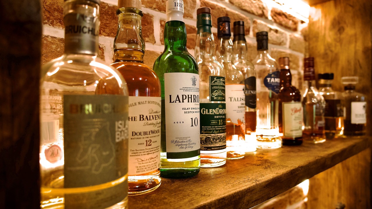 Photo of Others in The Pelhams