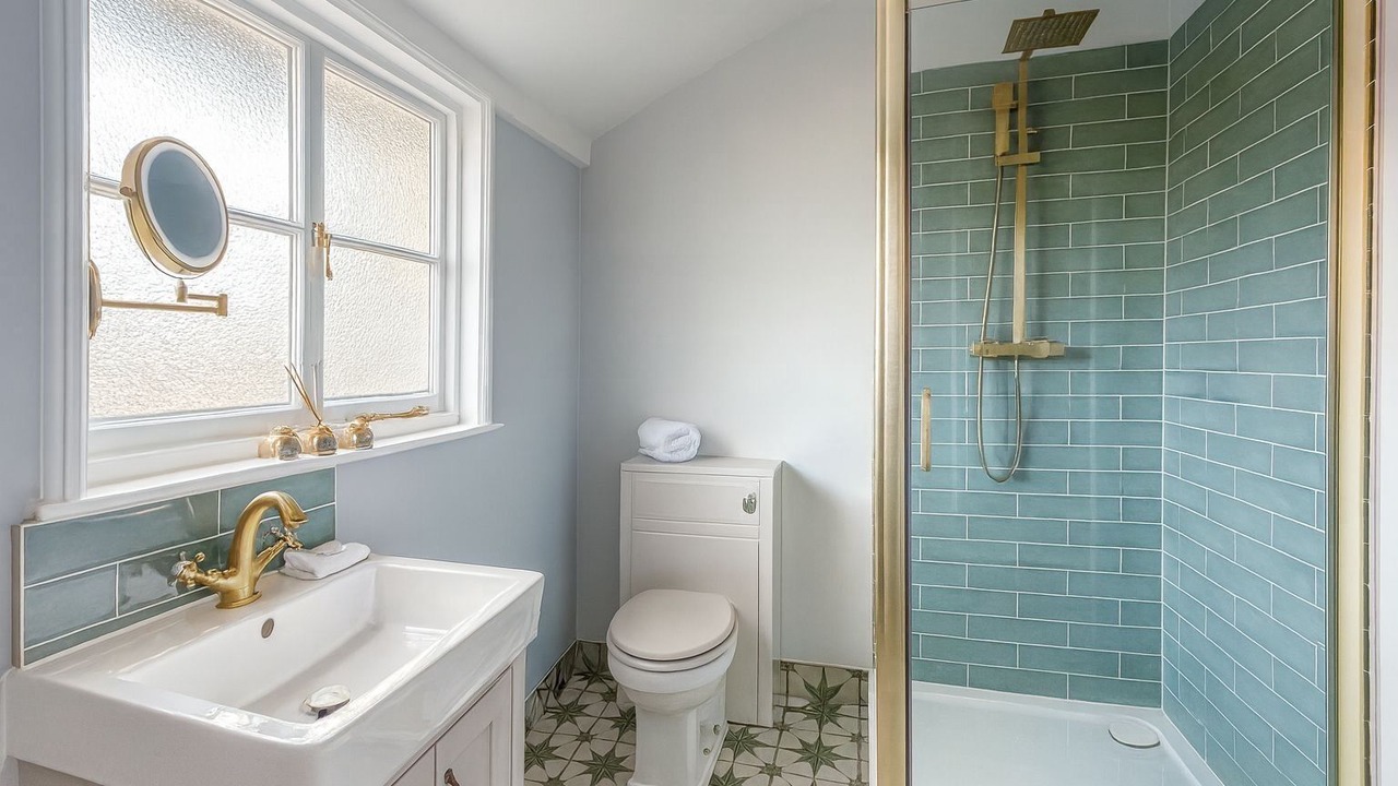 Photo of Bathroom in The Pelhams