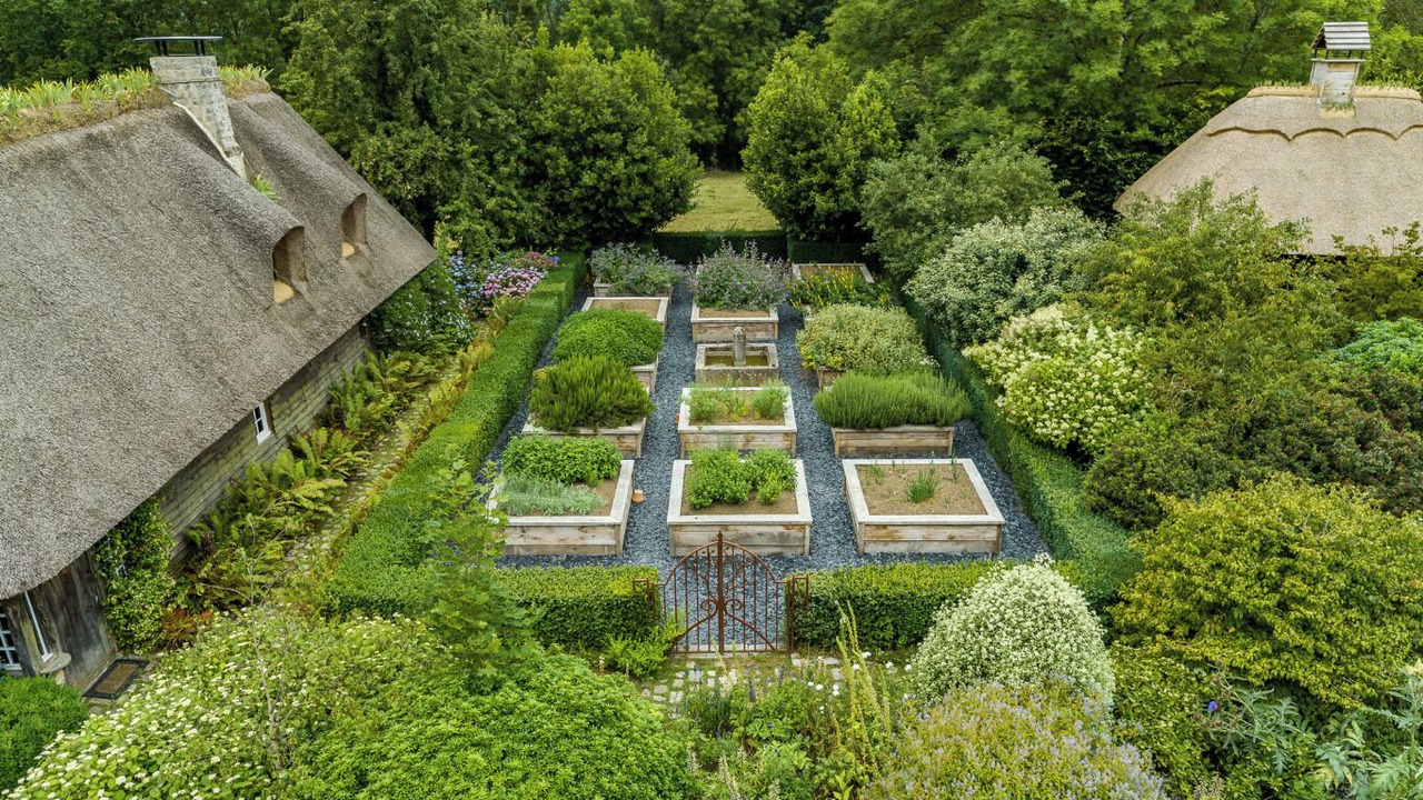 Photo of Outdoor in Ablon