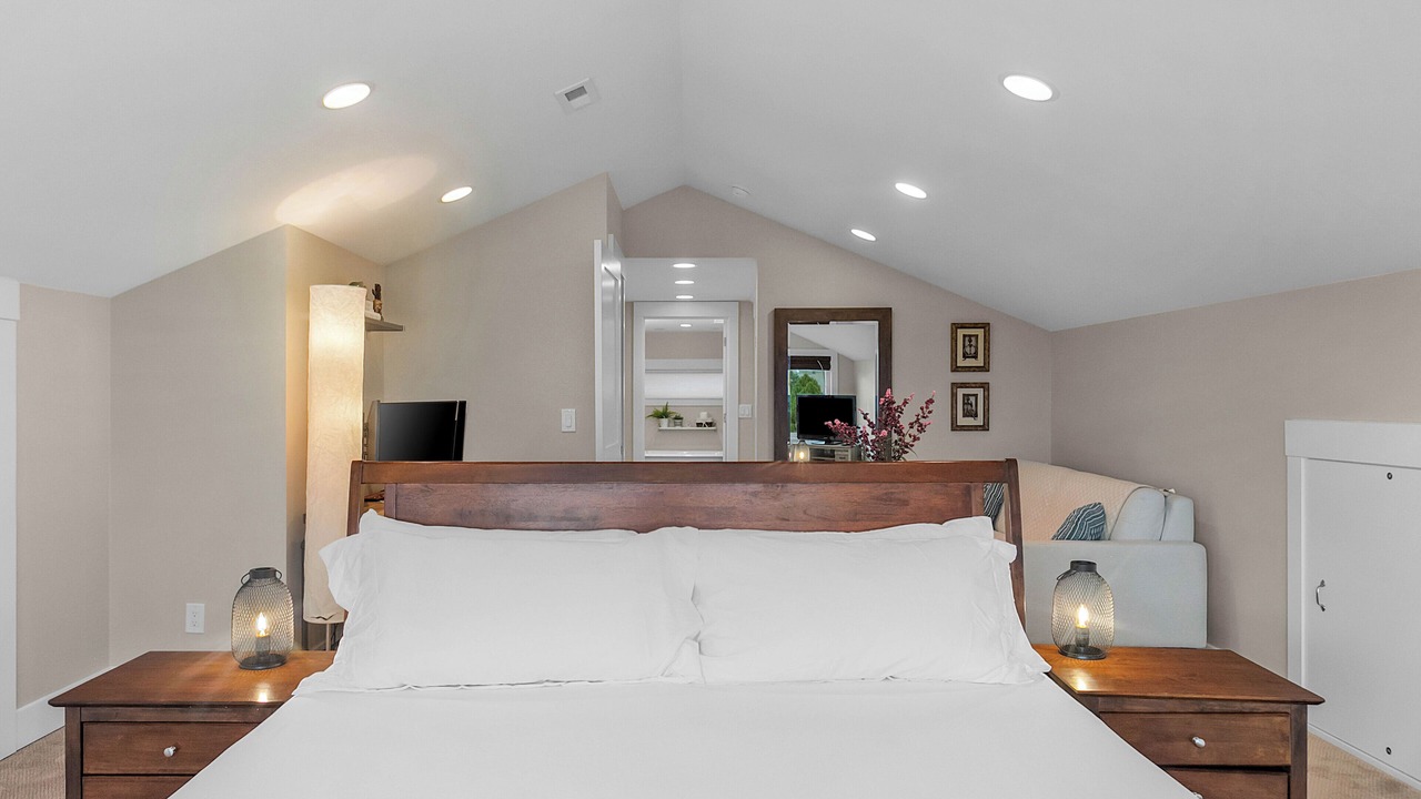 Photo of Bedroom in Madrona