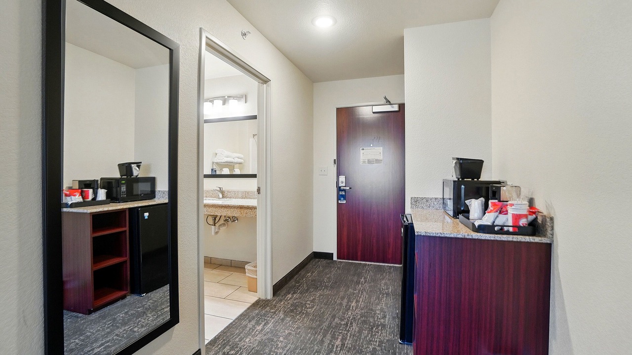 Photo of Others in Eaton