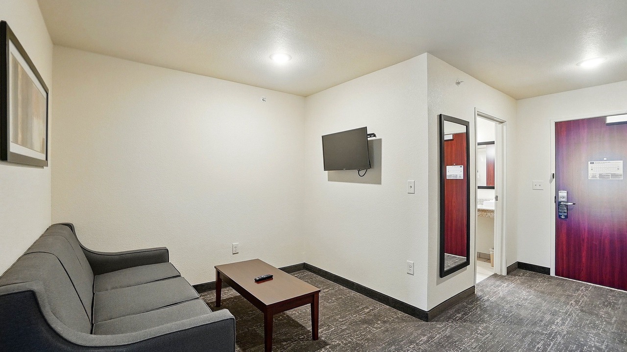 Photo of Others in Eaton