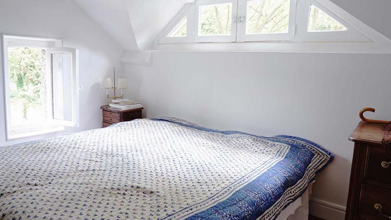 Photo of Bedroom in Le Val-Saint-Germain