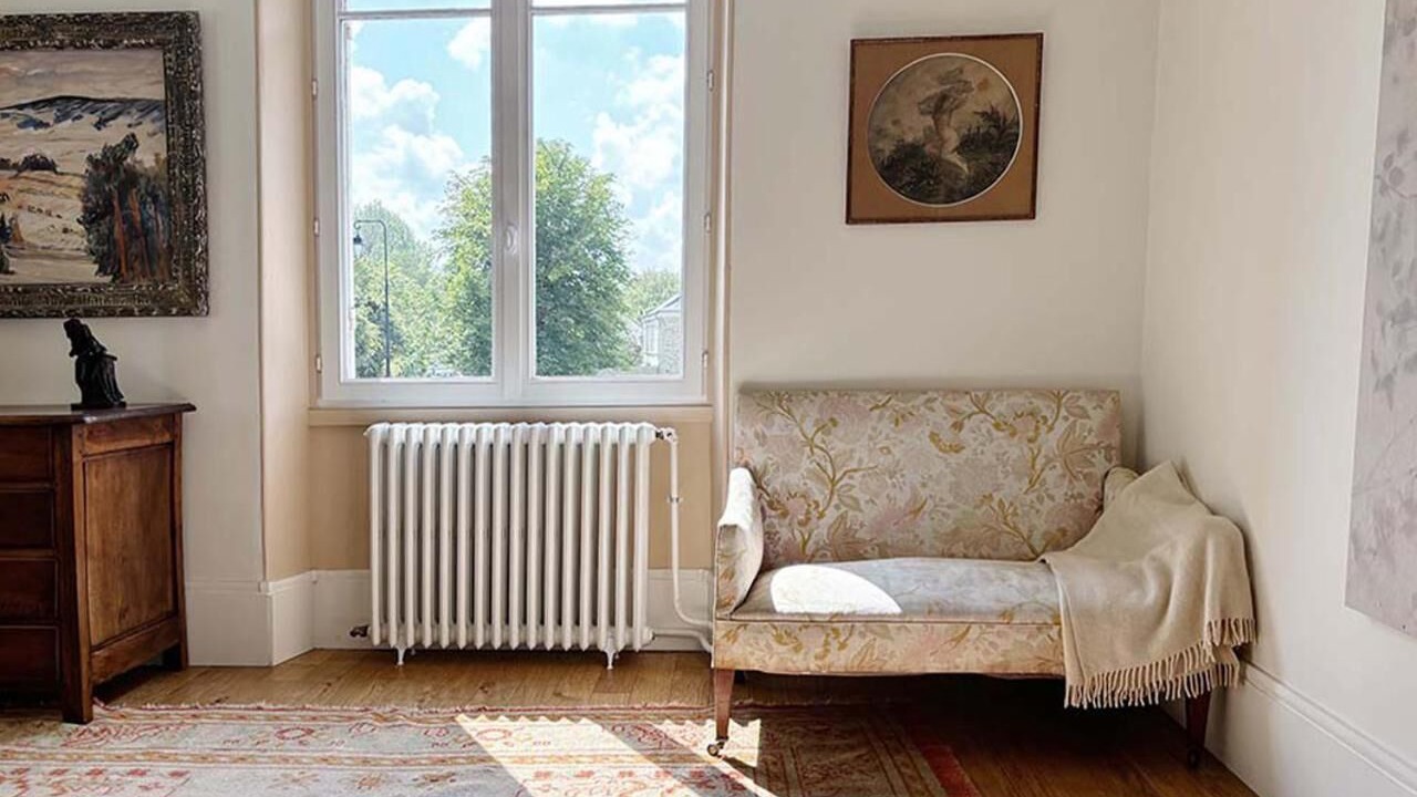 Photo of Bedroom in Le Val-Saint-Germain