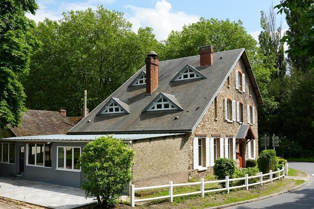 Photo of Outdoor in Le Val-Saint-Germain