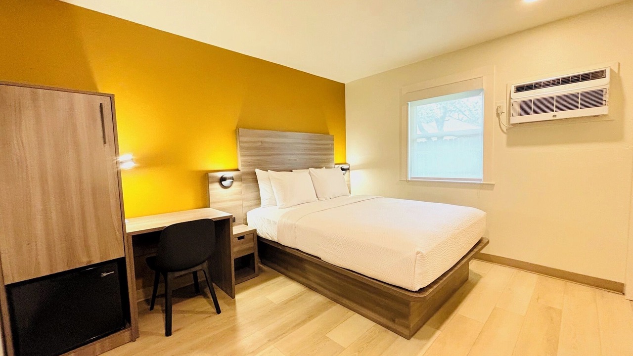 Photo of Bedroom in Taylor