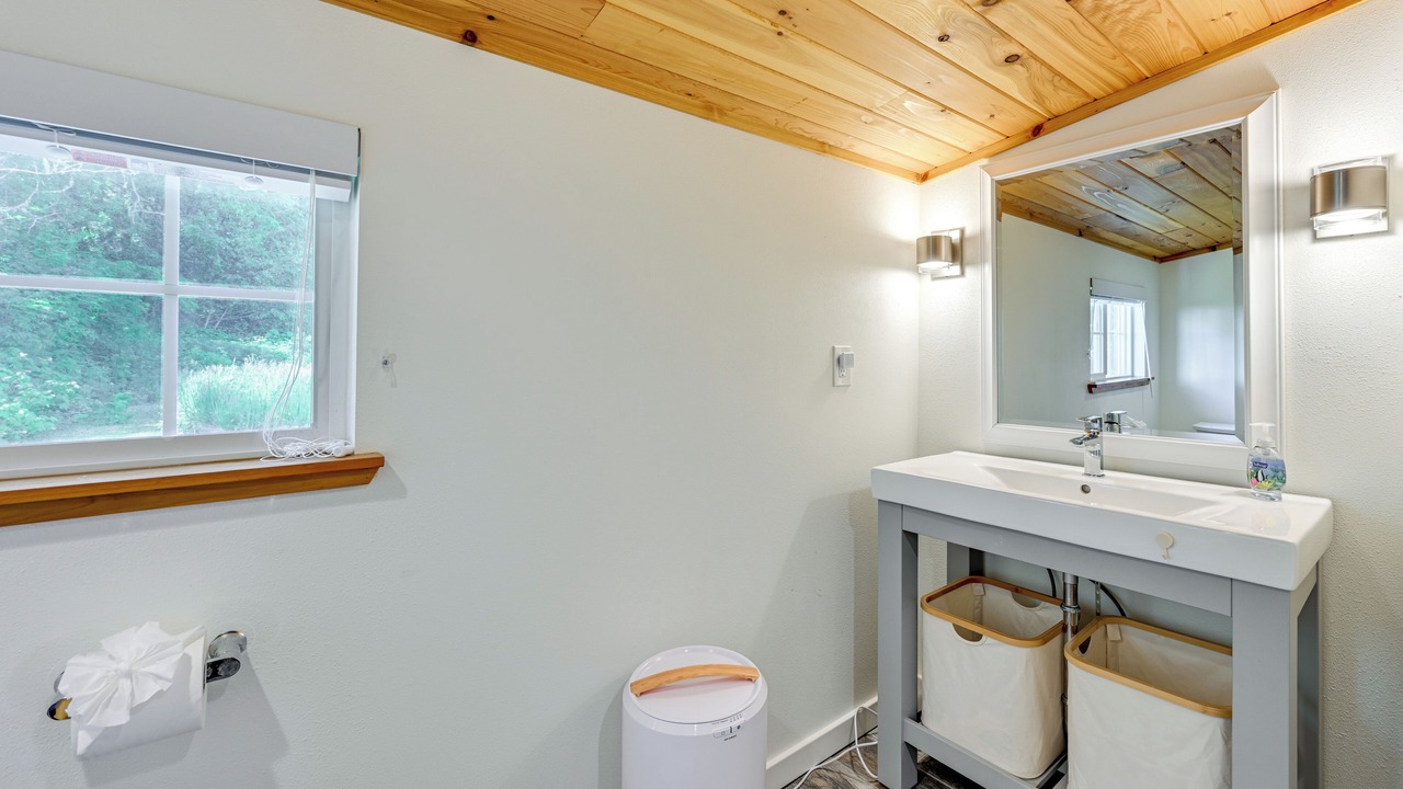 Photo of Others in Neah Bay