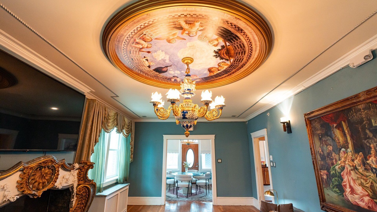 Photo of Livingroom in Connellsville