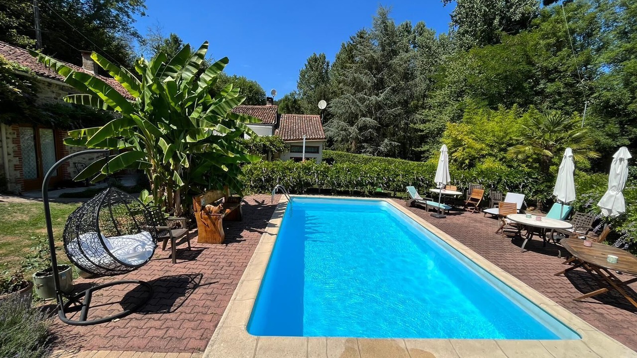 Photo of Outdoor in Scille