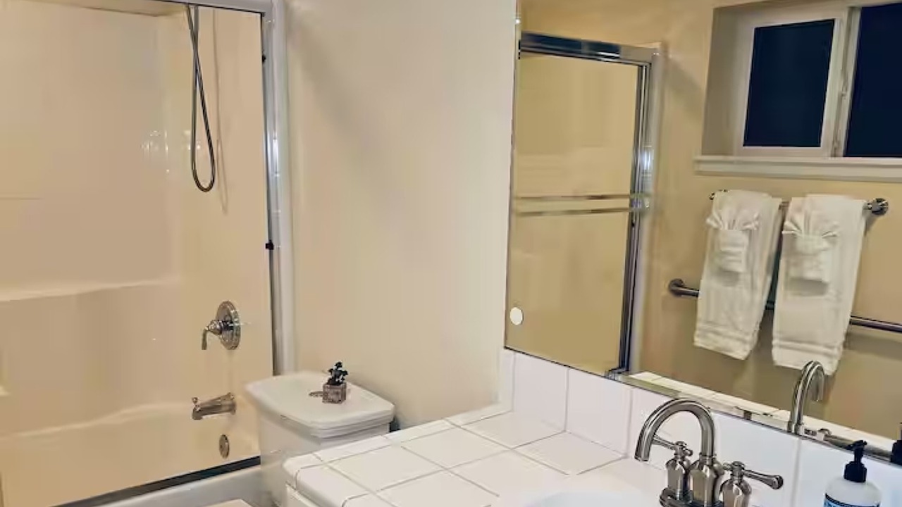 Photo of Others in Mercer Island