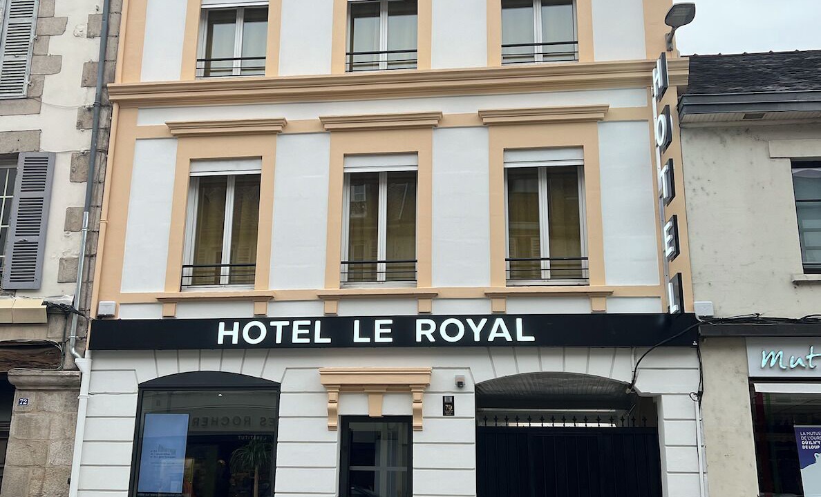 Photo of Outdoor in Tulle