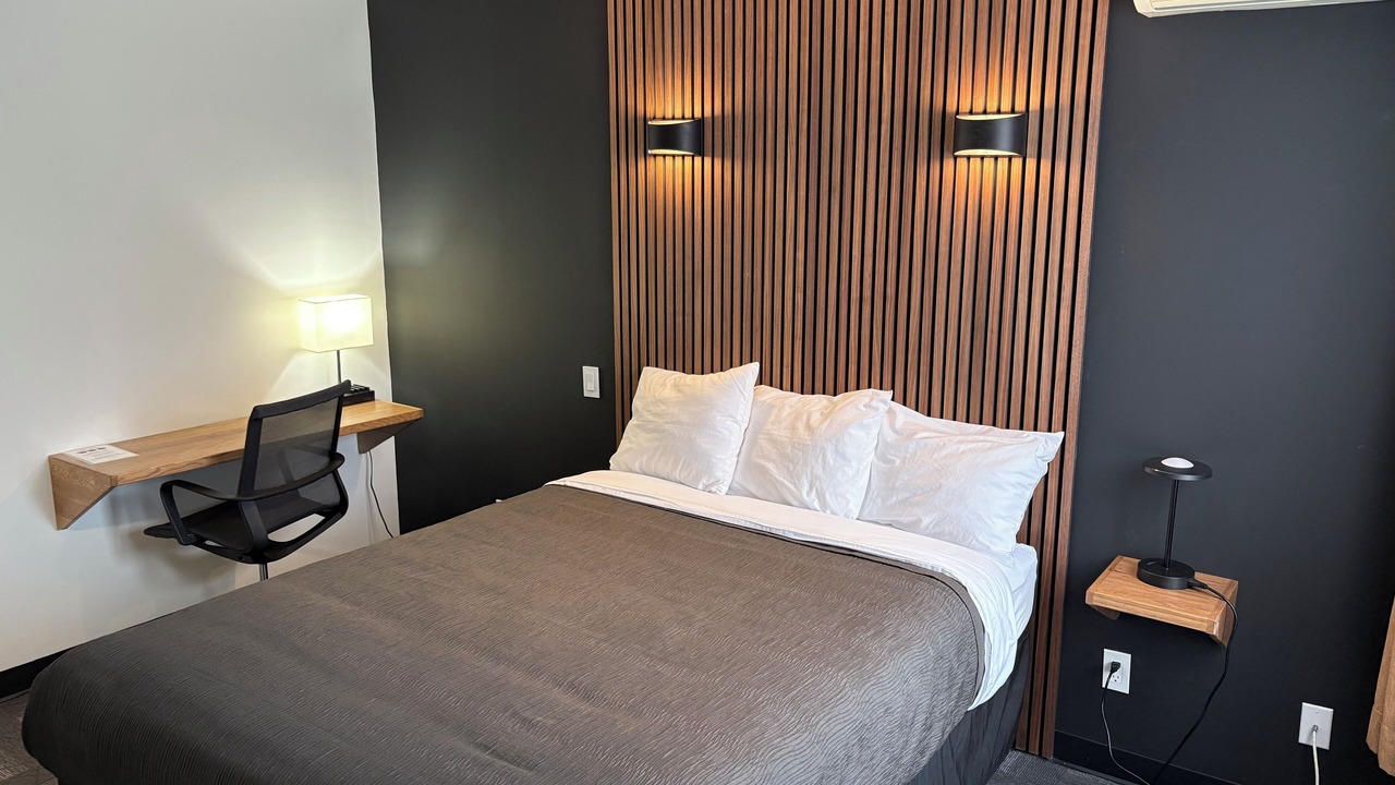 Photo of Bedroom in Val-d'Or