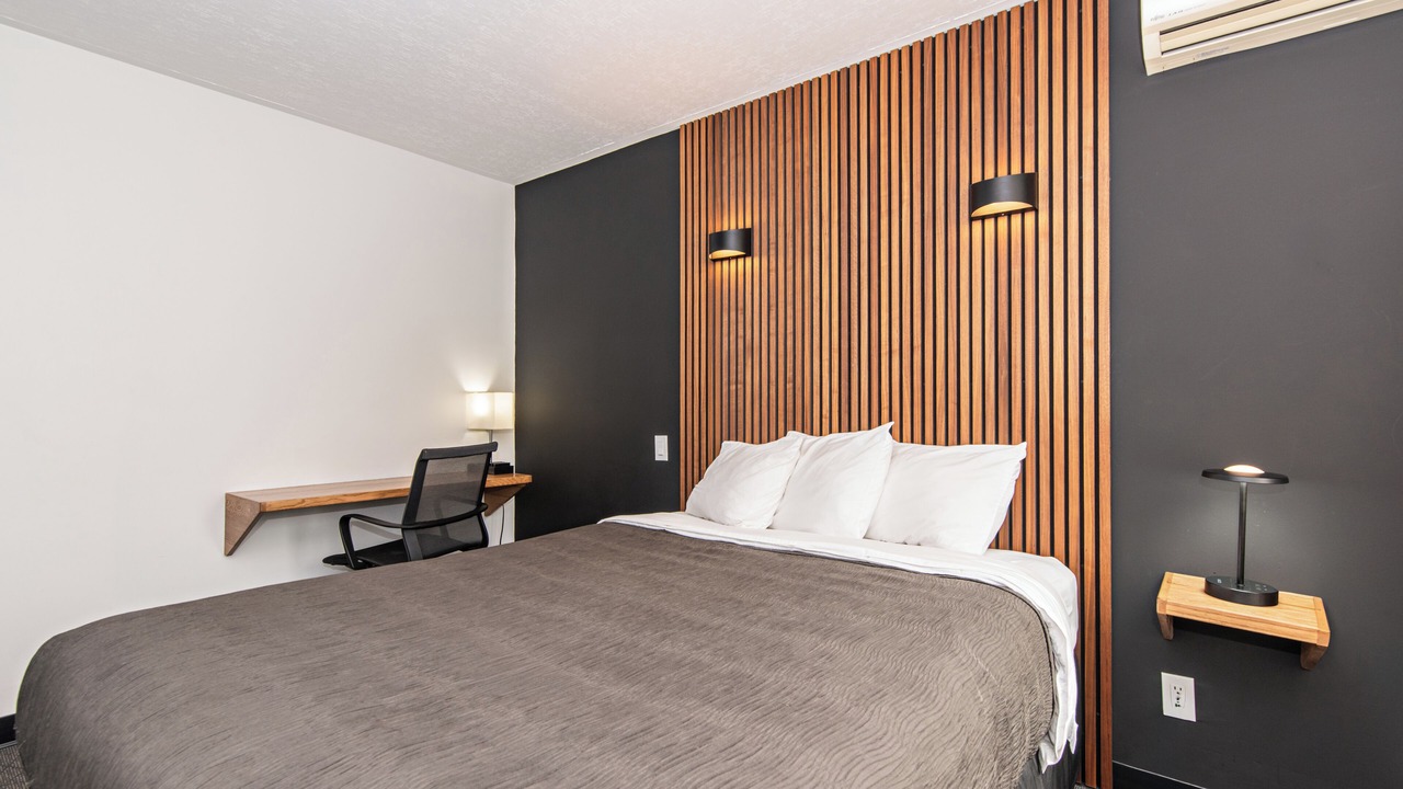 Photo of Bedroom in Val-d'Or