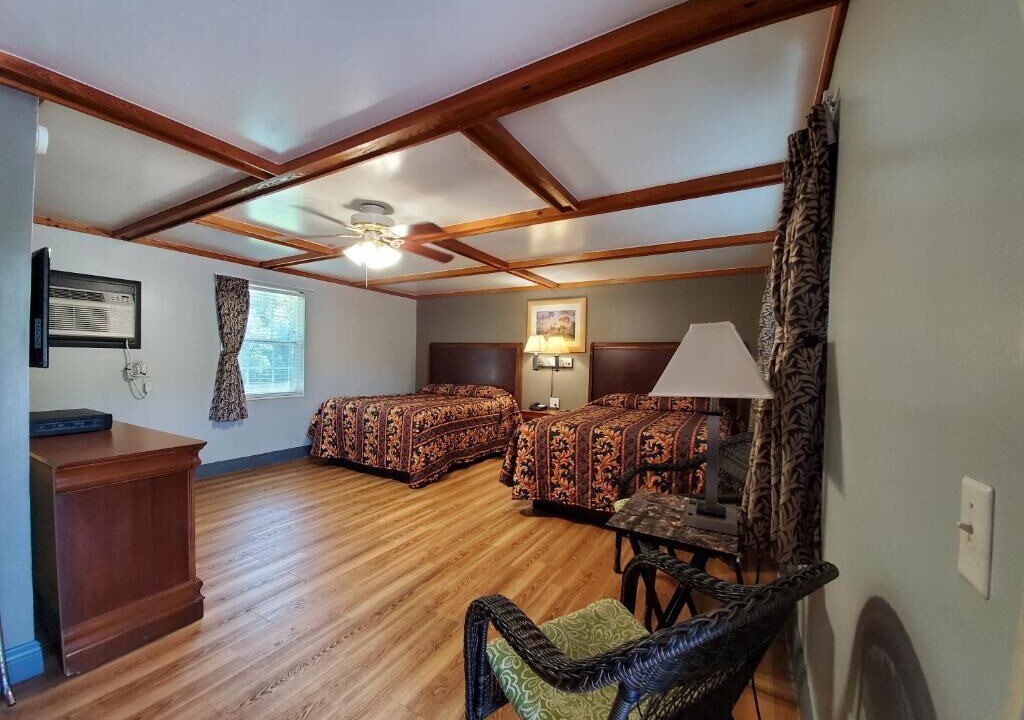 Photo of Bedroom in High Springs